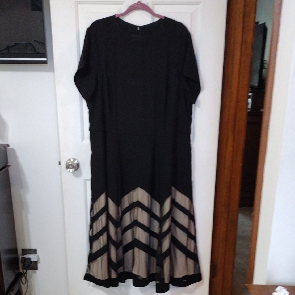 eShakti Black and Tan Dress